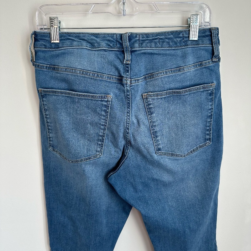 Universal Thread Distressed High Rise Skinny Jeans Size 8 - Picture 5 of 8